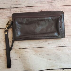 Latico Brown Leather Multi Compartment Organizer Zip Around Wristlet Wallet